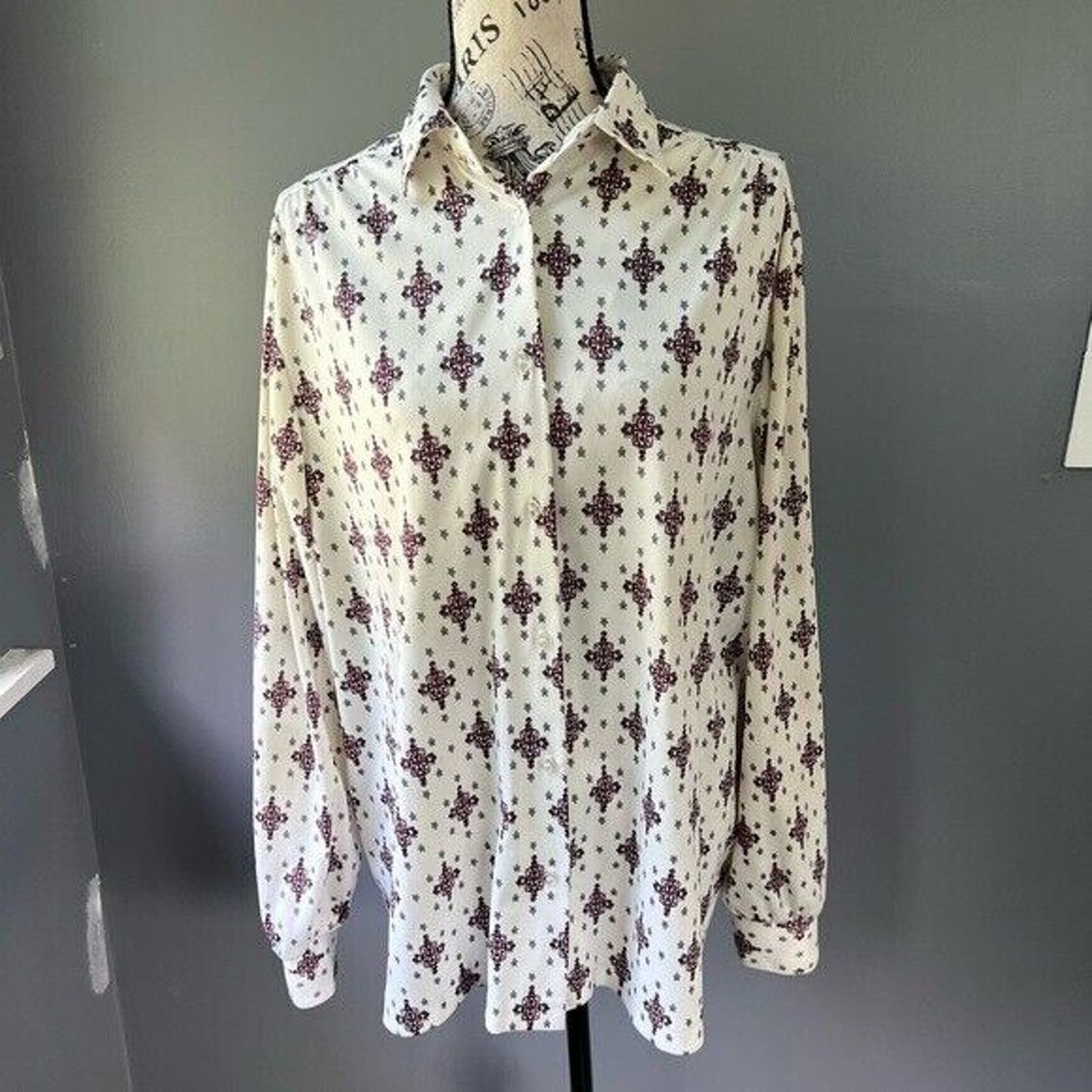 Vintage The Fire Islander women white red & gray patterned button up blouse